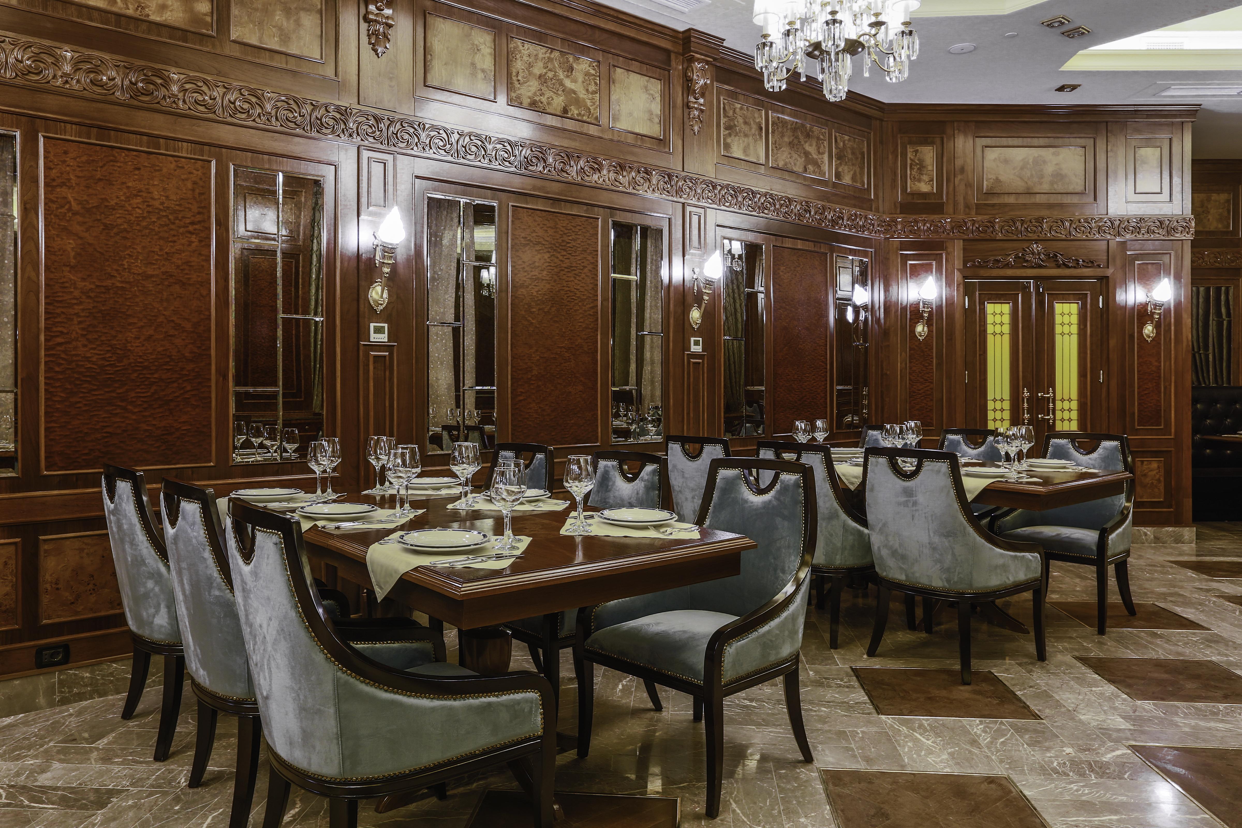 Golden Palace Hotel Yerevan Bagian luar foto